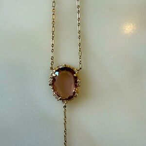 Cute piece with cleavage dangle.